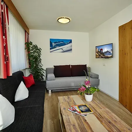 Patrick Apartment Solden